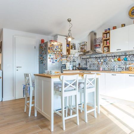 Apartmani Lucija ポレッチ エクステリア 写真