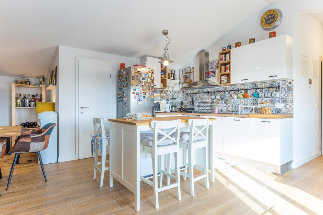 Apartmani Lucija ポレッチ エクステリア 写真
