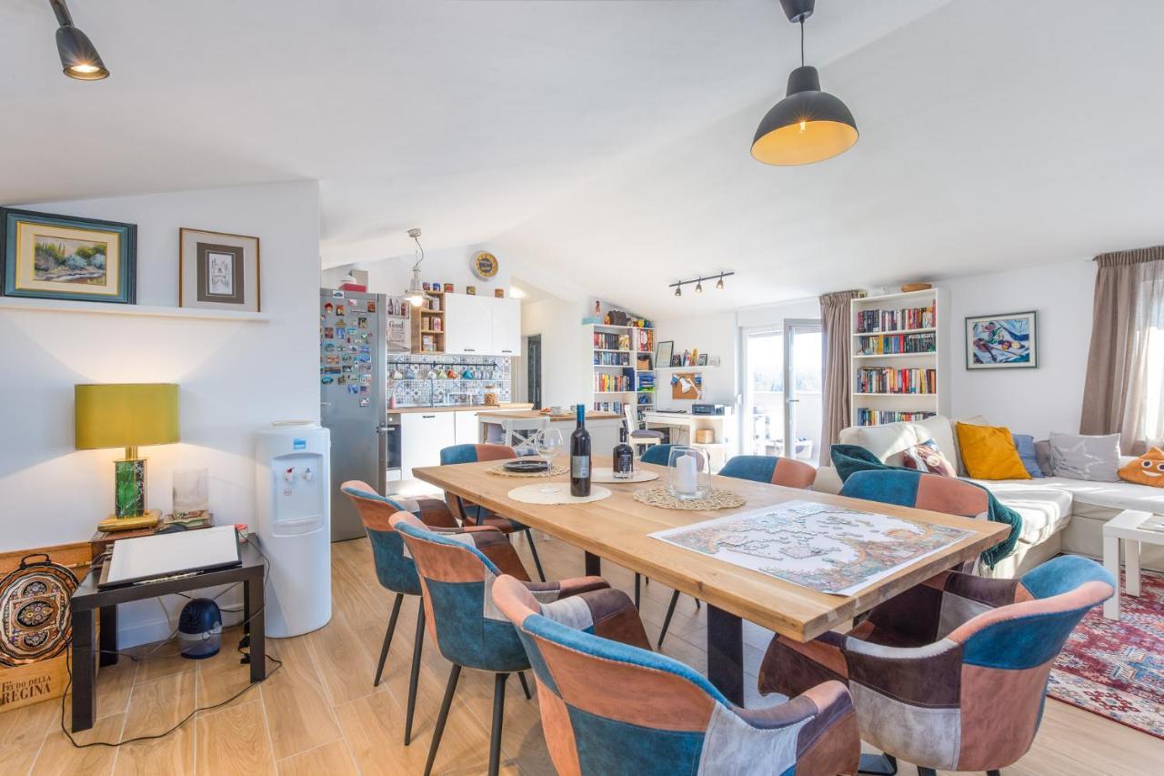 Apartmani Lucija ポレッチ エクステリア 写真